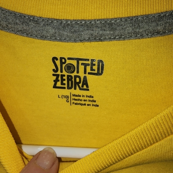 2 Spotted Zebra boys short sleeve t-shirts - Picture 3 of 6